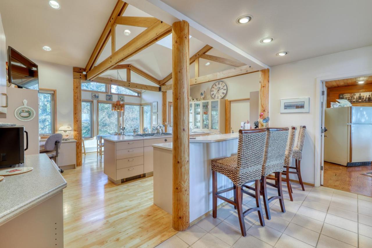 Seascape Lodge Freeland エクステリア 写真