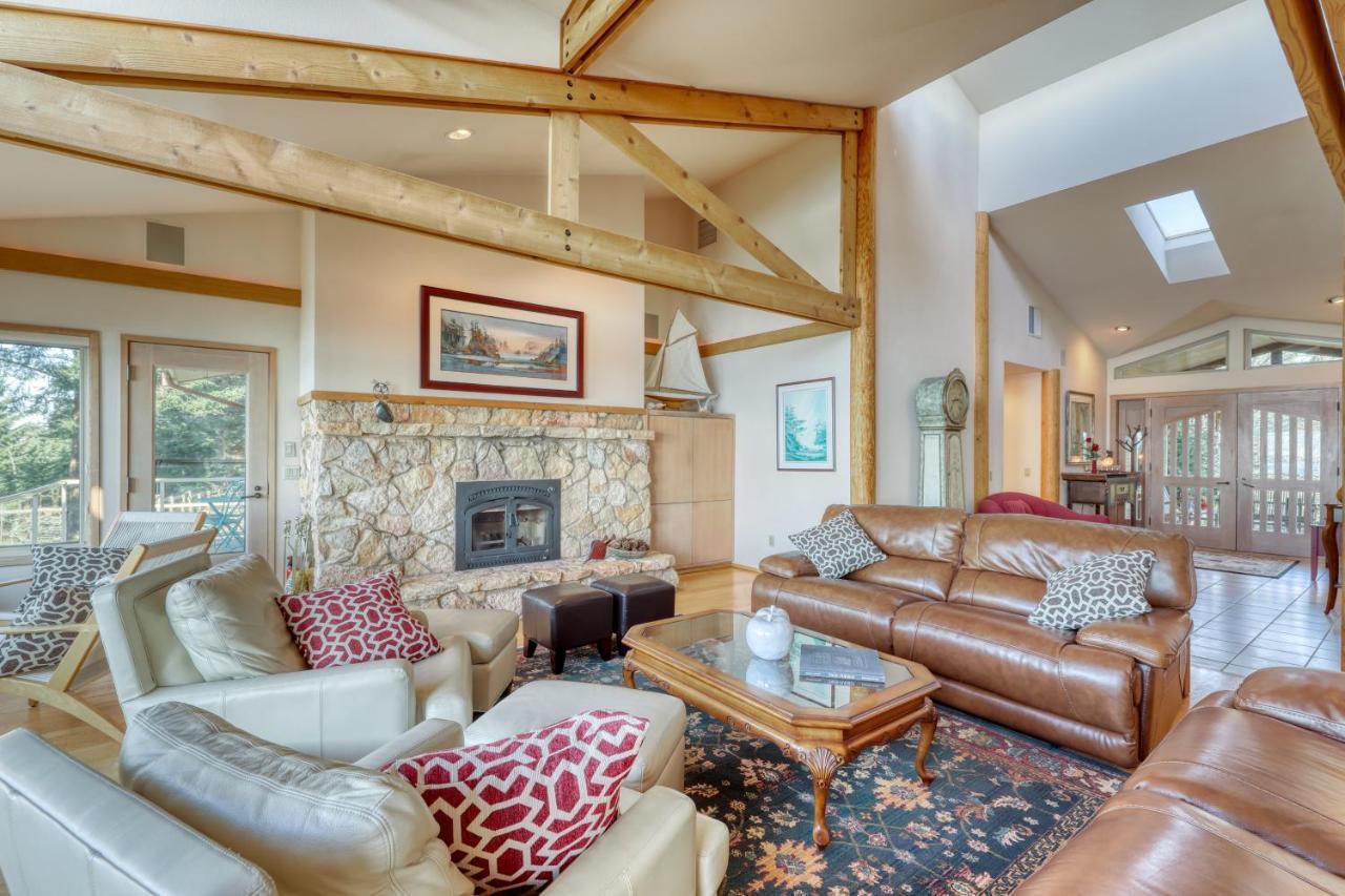 Seascape Lodge Freeland エクステリア 写真