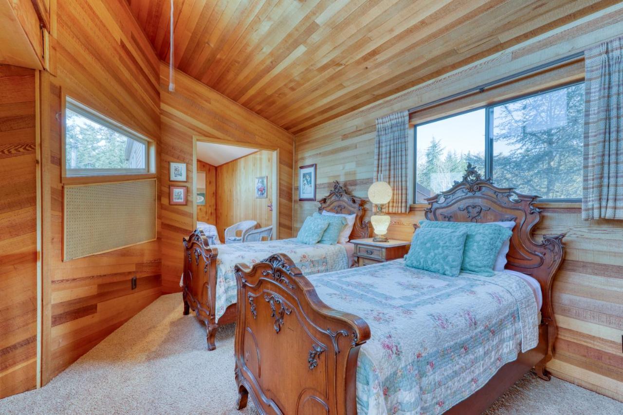 Seascape Lodge Freeland エクステリア 写真